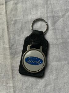 希少【送料無料】ヨーロッパ ヴィンテージ FORD フォード キーホルダー 中古