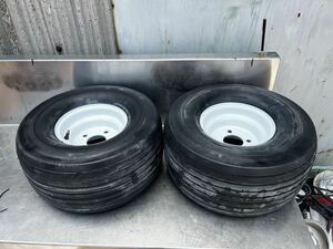 タイヤ　ホイル付き　18x9.50-8 中古　未使用品