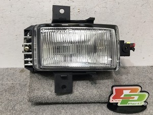 新品! オメガ XF200/XF250 純正 右フォグランプ/ライト/レンズ 67 10 086 オペル(108309)