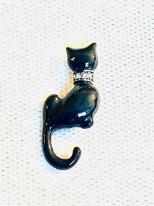 可愛い黒猫ラインストンブローチ