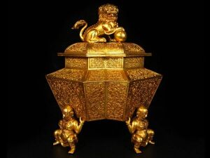 「清代 乾隆年製 古銅彫 塗金瑞獣容器」旧銅器 置物擺件 賞物 中国古美術 旧蔵出