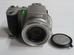 FUJIFILM 富士フイルム FinePix 4900Z シルバー デジカメ デジタルカメラ