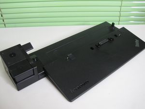 ☆★JUNK PC PARTS★☆ lenovoの機能を大幅に拡張できます☆ThinkPad Ultra Dock 40A2 中古品（鍵欠品）-即決有☆彡