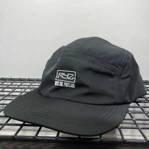 RYZライズ　帽子 メンズ キャップ FLATVISORLOGOJET キャップ 897R0ST6166 ブラック