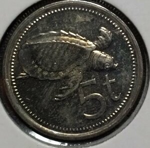 (C-519) パプアニューギニア　5トエア白銅貨幣　1990年 ④