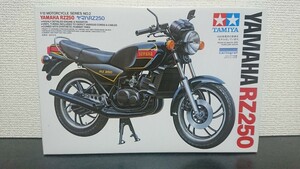 タミヤ 1/12 ヤマハ RZ250 カルトグラフ