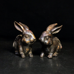 『館蔵珍品 銅製 泥金 朱砂 兔子一對』置物 賞物 貴重物品 収蔵品 中国古美術
