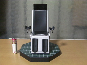 椅子　置物　ジオラマ　展示用　フィギュア用のイス
