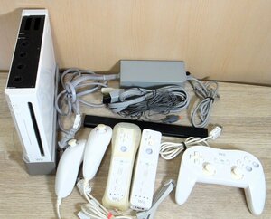 【中古】Nintendo 任天堂 Wii RVL-001 白 コントローラー/proコントローラー/ヌンチャク/スタンド/ゼルダの伝説ソフト セット