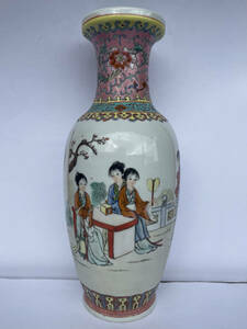 中国景徳鎮製　花瓶　人物　粉彩 　漢詩文 高さ約31cm 時代物