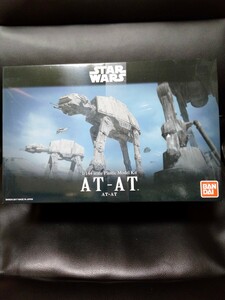 スター・ウォーズ AT-AT 1/144スケール プラモデル