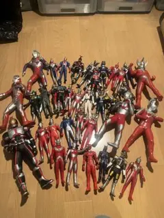 ウルトラマン　フィギア