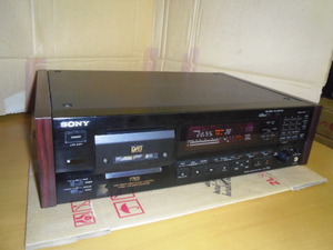 即決　ソニー　DTC-77ES　DATデッキ　SONY