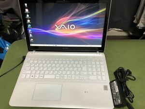 SONY VAIO Fit 15E ホワイト SVF15318DJW core i5 4200U/M8GB/SSD 256GB/BD/officeH&B2013 美品！