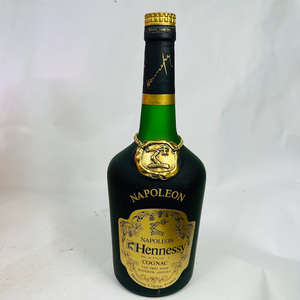 【未成年の飲酒は法律で禁じられています】ヘネシーナポレオンブラスドールコニャック700ml40度金キャップ