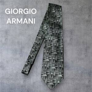 GIORGIO ARMANI ジョルジオ　アルマーニ　ヴィンテージ　ネクタイ　vintage ブランドネクタイ　美品　紳士　総柄 極美品　グレー　シルク