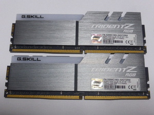 メモリ デスクトップパソコン用 G.SKILL TRIDENT Z RGB DDR4-3200 PC4-25600 16GBx2枚 合計32GB F4-3200C16D-32GTZRX 起動確認済みです