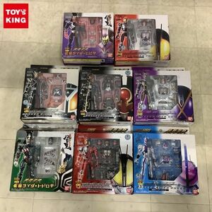 1円〜 バンダイ 装着変身 仮面ライダーファイズ 仮面ライダー響鬼 他