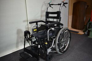 ■Wheel Chair Miki ミキ ティルト/リクライニング車いす■TR-1■自走型 折りたたみ式 介護 看護用品 福祉用具■中古/美品■定価２０万円■