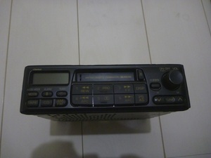 希少！　ISUZU／いすゞ純正AM/FMカセットコンビ　1-8841-1060-＊（PI-1744U）中古品　動作確認品