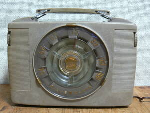 電池管　シルバー　ポータブルラジオ　SY-70