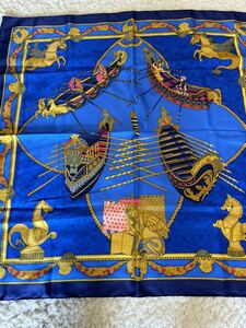  エルメス カレ 90 ネイビー ブルー ゴールド LES BISSONE DE VENISE ヴェニスの船祭りスカーフ 鑑定済