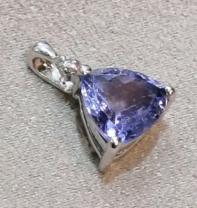 プラチナ タンザナイト トリリアントカット 1.06ct オーダー加工 ペンダントトップ