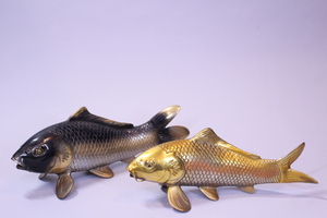 f-4496　照雲作 双鯉 夫婦鯉 置物 鋳銅製