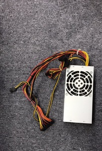 2300196★【中古稼働品】Switching Power Supply DSI300　300W 電源ユニット