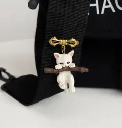 コサージュ 猫 フォーマル ワンポイント 大人 ストール カバン 鞄 白ネコ