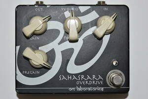 48S 【中古品】 Om Laboratories Sahasrara Overdrive エフェクター オーバードライブ オム ラボラトリーズ　エレキギター 器材 