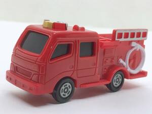 さB3★マクドナルド ハッピーセット トミカ 2018 モリタ CD-Ⅰ型 ポンプ消防車 電池切れ動作未確認 ジャンク 全長約91mm