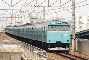 鉄道写真　東日本旅客鉄道（JR東日本）　京葉線　103系　スカイブルー　Lサイズ　ネガ・データ化
