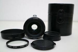Nikon ニコン　NIKKOR　35mm　1：2　カメラレンズ