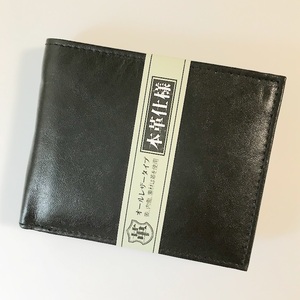 ya763 【新品・未使用】2002 c-9 genuine leather kws original(ジェニュイン レザー)　本革　二つ折り財布　小銭入れ有り　札入れ有り　黒