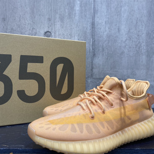 ▲ ADIDAS アディダス YEEZY BOOST イージーブースト 350 V2 MONCLA Mono Clay モノクレイ GW2870 オレンジ ピンク 104