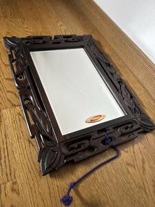 ◆木製　木枠　壁掛け鏡　Hari Mirror 防湿　四角