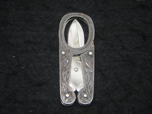 唐草彫金純銀板張　折畳鋏　STERLING　刻入　折り畳み　ハサミ　日本製　Japanese　scissors　silver
