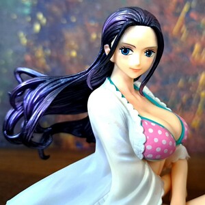 ニコ・ロビン　リペイント塗装済み完成品/ワンピース/GLITTER&GLAMOROUS/フィギュア/ ONEPIECE figure repaint