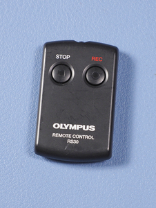OLYMPUS オリンパス　ICレコーダー用リモコン RS30 ※リモコン送信機のみ