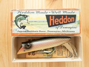 へドン キング バサー Pカラー テディベア グラスアイ / Heddon King Basser #8550 : P(Shiner Scale)