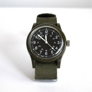 アーミーウォッチ　復刻モデル「ベトナム戦争 アメリカ軍支給モデルを再現」〈 クォーツ式 〉オリーブドラブ　腕時計　美品