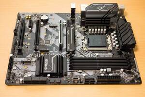 ASRock Z690 Pro RS 【ジャンク】LGA1700 12～14世代 Intel CPU対応