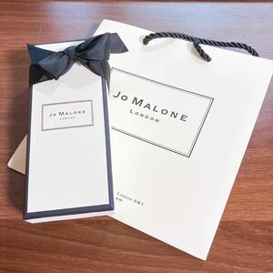 Jo Malone London イングリッシュペアー ＆ フリージア 02