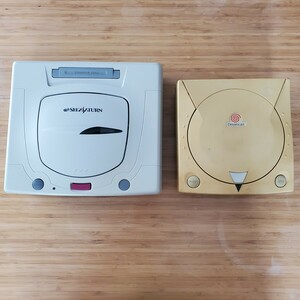 1円スタート！ SS DC セガサターン ドリームキャスト 本体のみ セット SEGA セガ 動作未確認 ジャンク