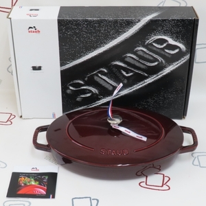 ☆staub/ストウブ オーバル ホットプレート 32cm グレナディンレッド 未使用♪