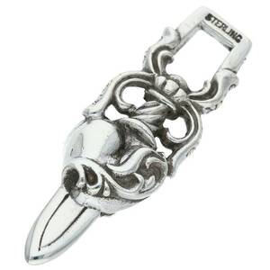 クロムハーツ Chrome Hearts DAGGER HEART/ダガーハートペンダント シルバーネックレストップ 中古 NO05