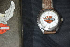 ハーレーダビッドソン の 腕時計 クォーツ アナログ 3針