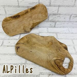 Y■ ALPilles アルピーユ 木製 カッティングボード 2枚 厚さ2㎝ 耳付き 一枚板 木目 天然木 まな板 キッチン用品 アウトドア キャンプ 