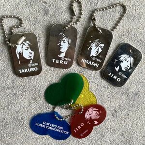 GLAY EXPO 2001 GLOBAL COMMUNICATION シルバーキーチェーン(TAKURO/TERU/HISASHI/JIRO)＆ Four Color クローバーチェーン 長期保管品